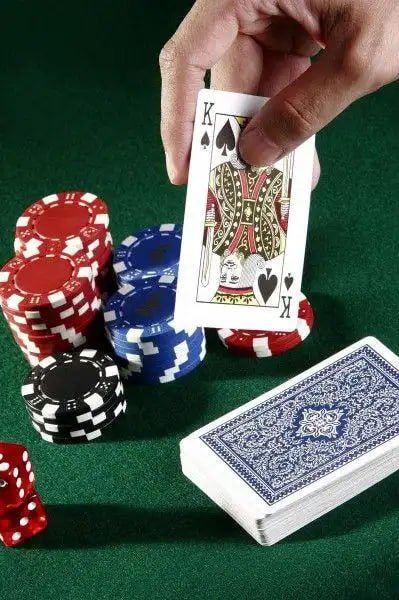Platform slotwangi menampilkan berbagai kategori permainan kasino, slot, dan pasar olahraga